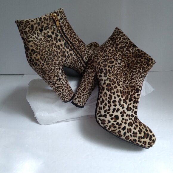 Leopard 5" Block Heel  Almond Toe Velvet/Faux Suede Ankle Boots  As New Sz 9.5 - Picture 11 of 11